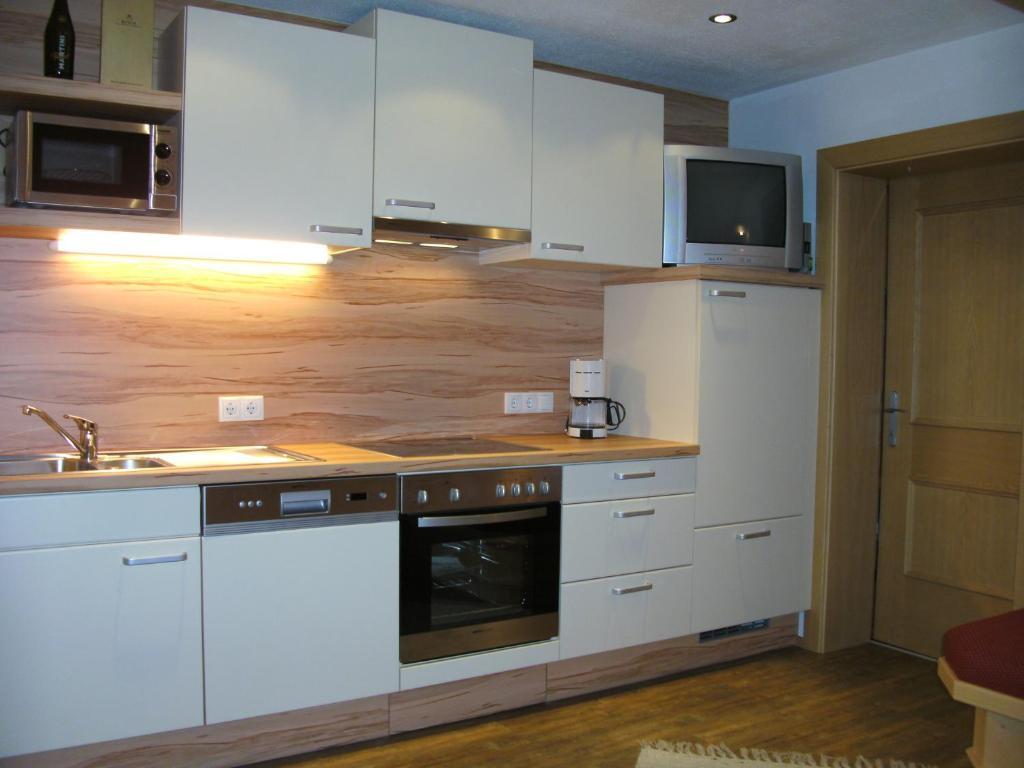 Appartements Stoffenhof Alpbach Rum bild